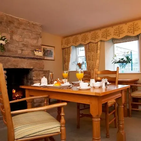 Thorney Mire Barn 5*